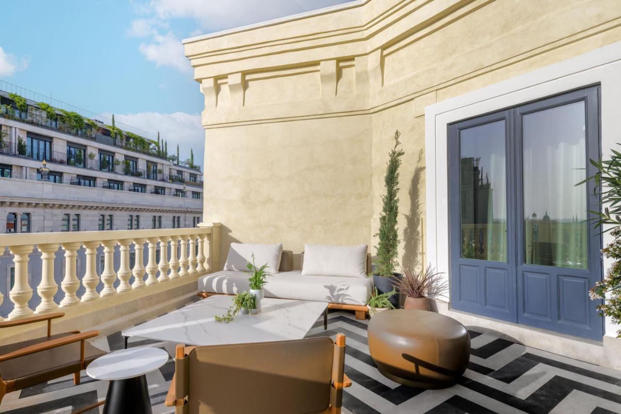 Jw Marriott Hotel Madrid Exterior foto