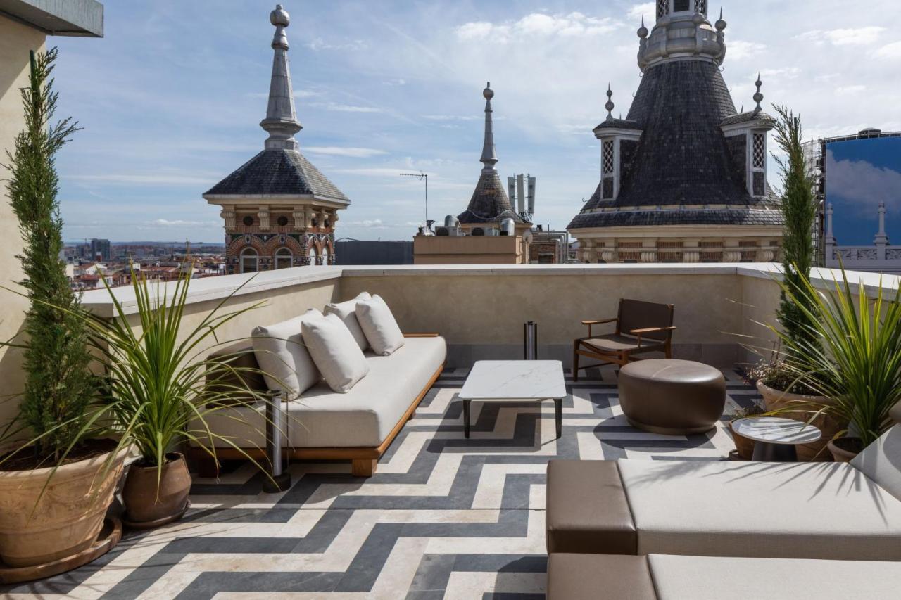 Jw Marriott Hotel Madrid Exterior foto