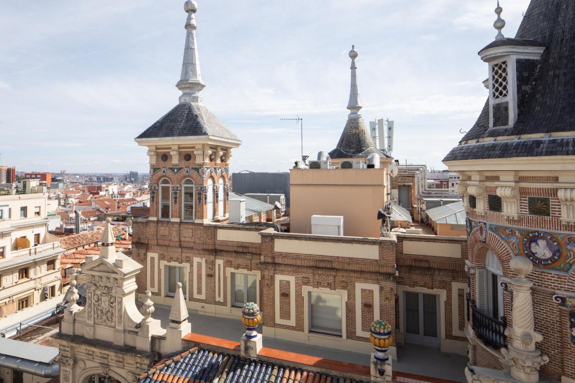 Jw Marriott Hotel Madrid Exterior foto