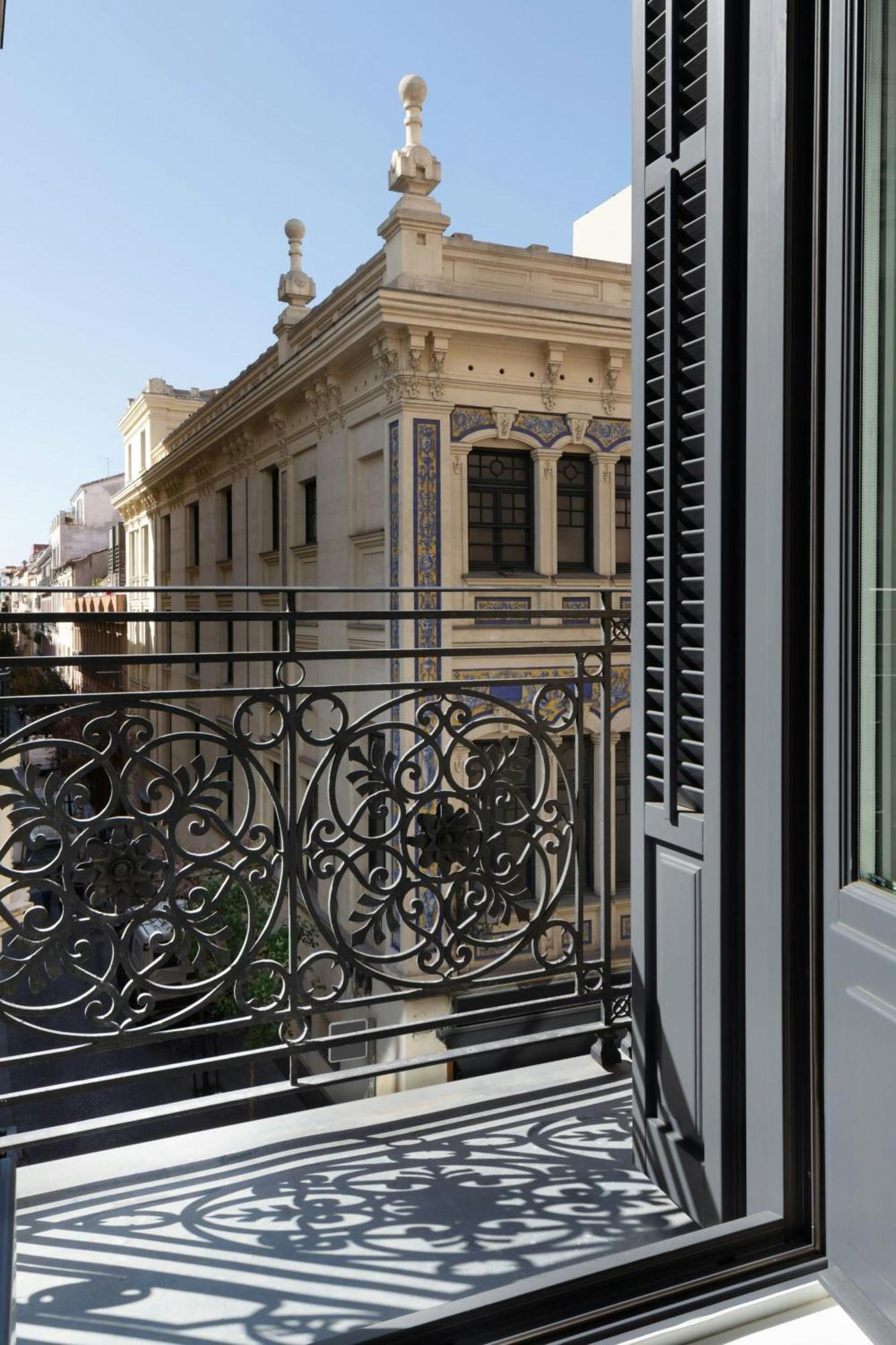 Jw Marriott Hotel Madrid Exterior foto